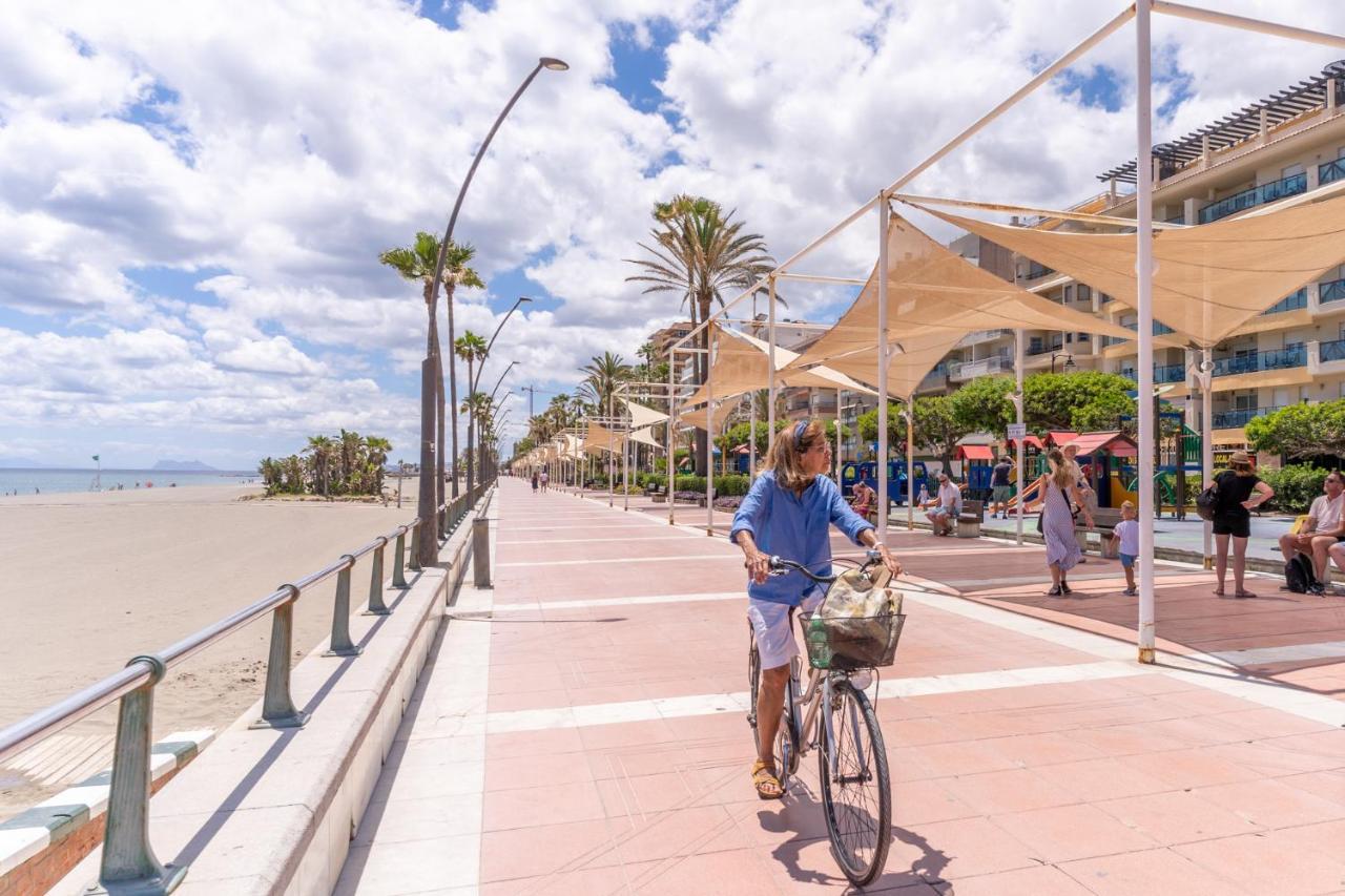 Estepona Beachside Apartment Екстериор снимка