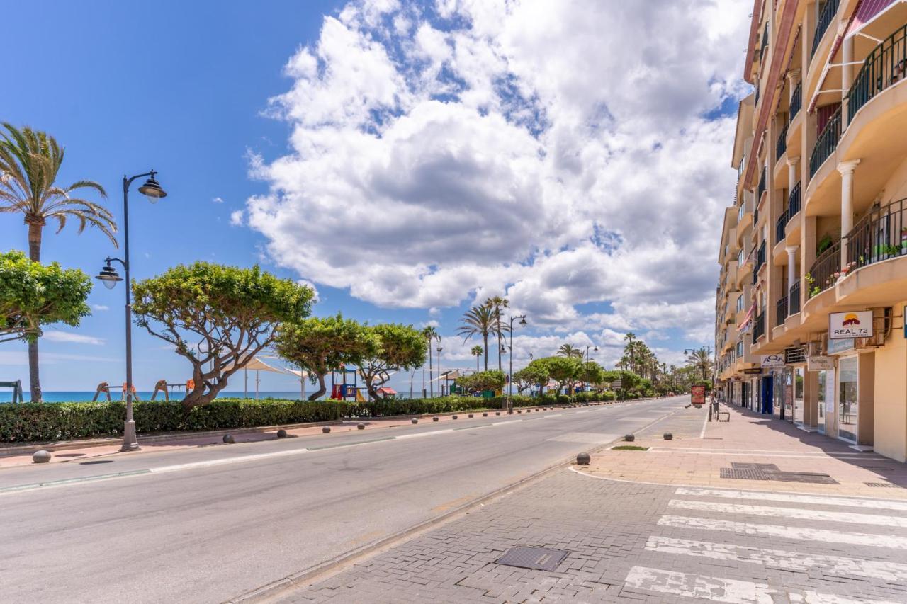 Estepona Beachside Apartment Екстериор снимка